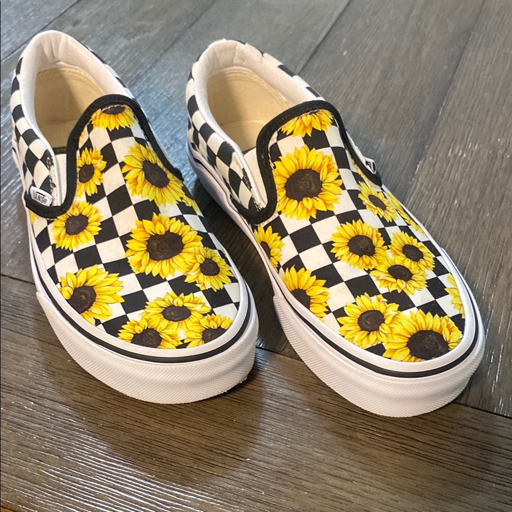 Vans Customs Black and White with Yellow Sunflower Checkerboard Sneakers (78) - Picture 2 of 13